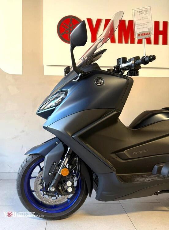 Yamaha T-Max 560 (2022 - 24)