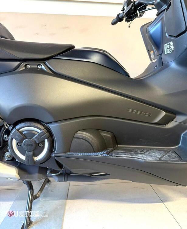 Yamaha T-Max 560 (2022 - 24) (2)