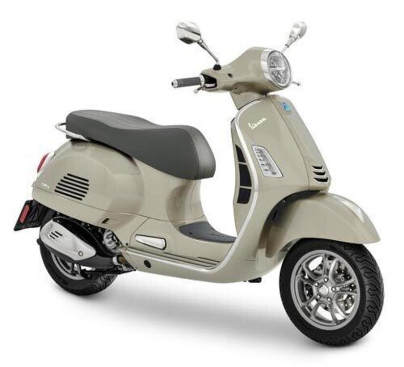 Piaggio Vespa 125 Primavera (5)