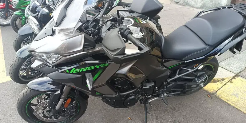 Kawasaki Versys 1100 SE (2025 - 26) (5)