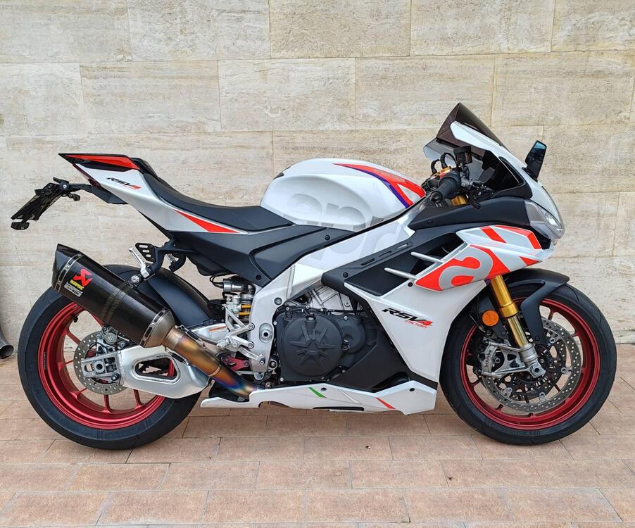 Aprilia RSV4 1100 Factory (2021 - 24)