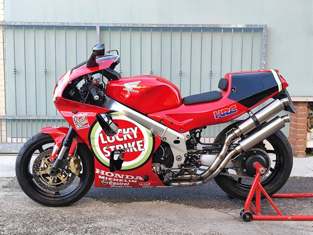 Honda vfr 750 f rc36 II