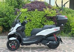 Piaggio MP3 400 Sport ABS Hpe (2023 - 24) usata