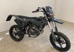 Betamotor RR 125 4T Motard T - X Special Edition (2025) nuova