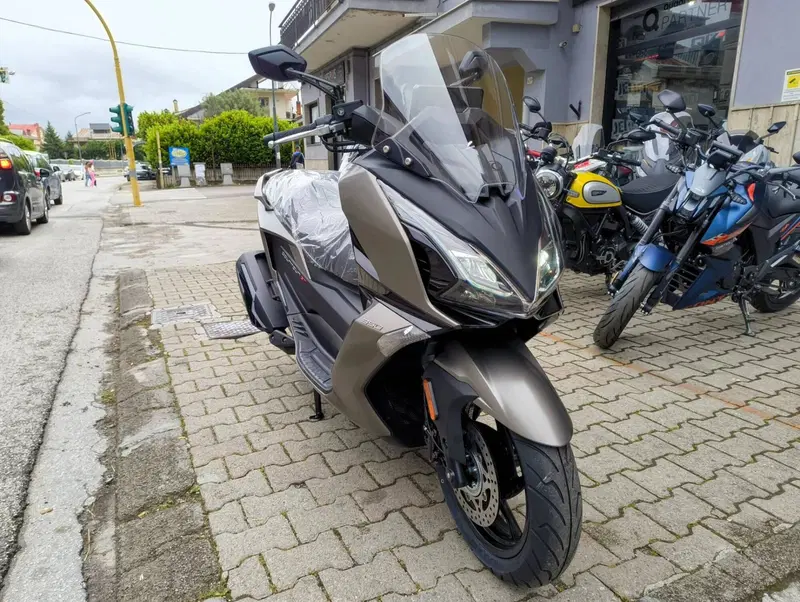 Kymco Downtown 350i GT (2024 - 26) (4)
