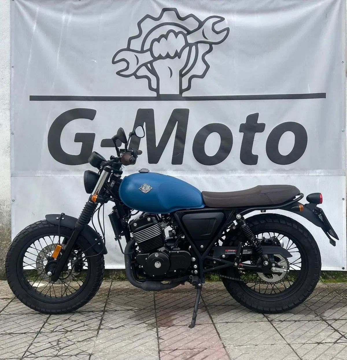 Archive Motorcycle AM 70 250 Cafe Racer (2022 - 24) (2)