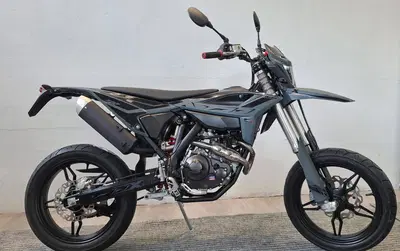 Betamotor RR 125 4T Motard T - X Special Edition (2025 - 26) nuova