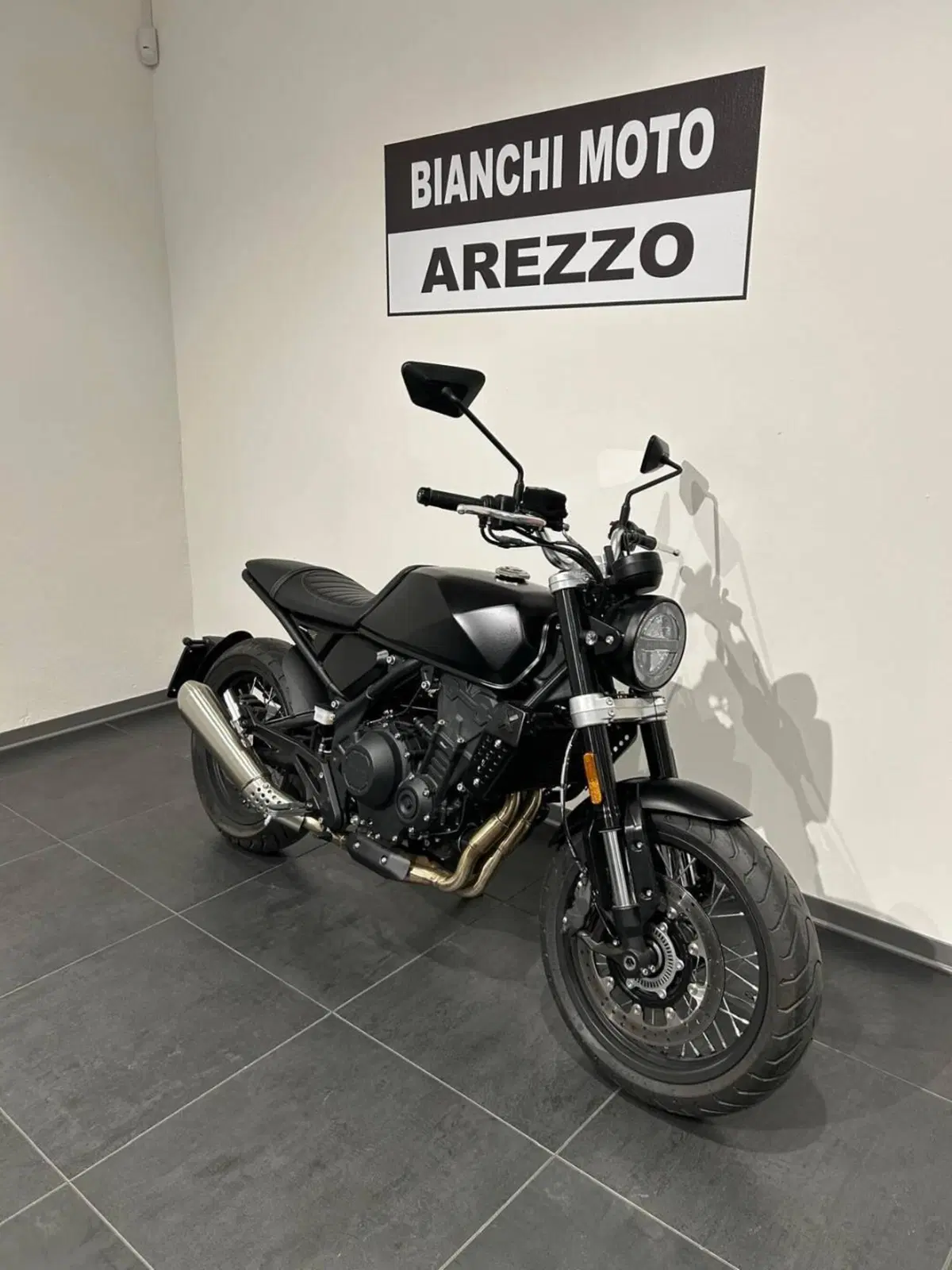 Brixton Motorcycles Crossfire 500 (2021 - 25) (3)