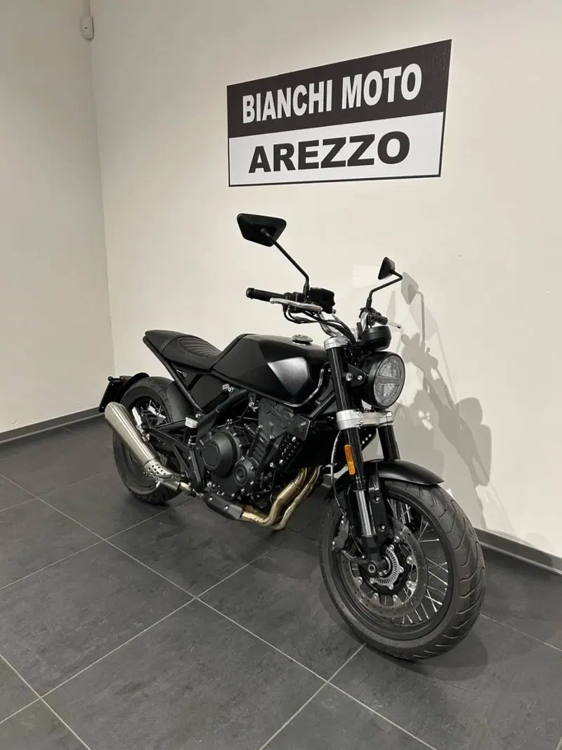 Brixton Motorcycles Crossfire 500 (2021 - 25) (3)
