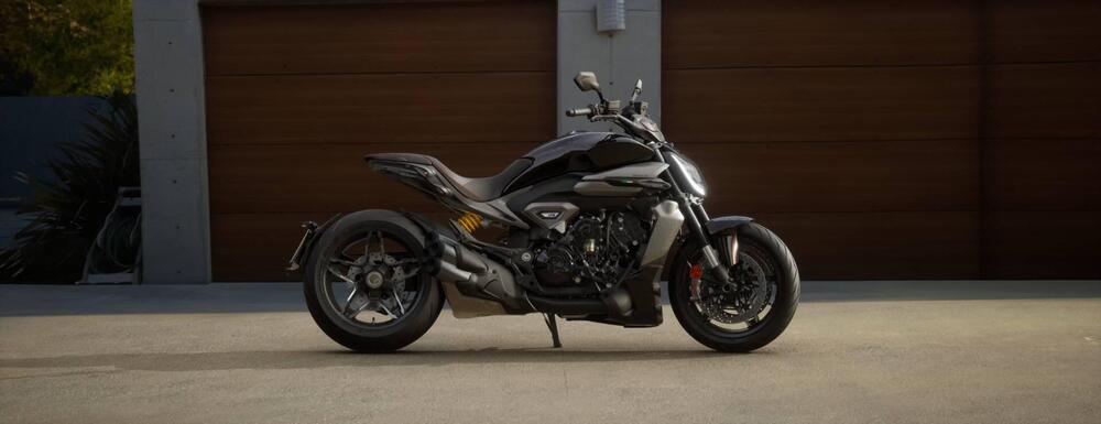 Ducati XDiavel V4 (2025)