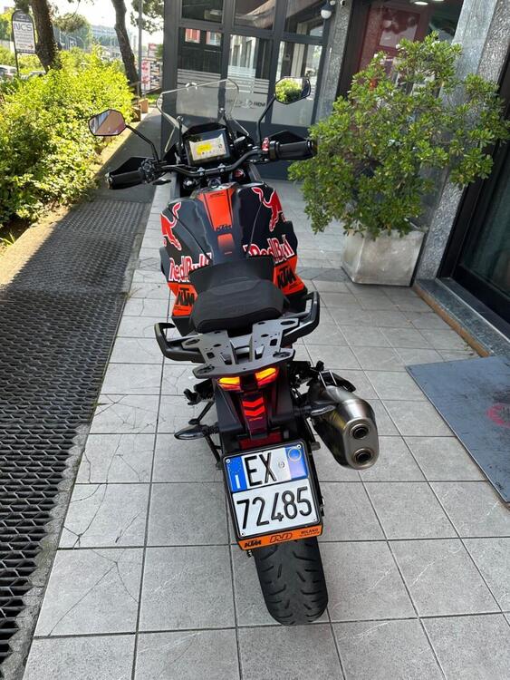 KTM 1290 Super Adventure S (2021) (4)