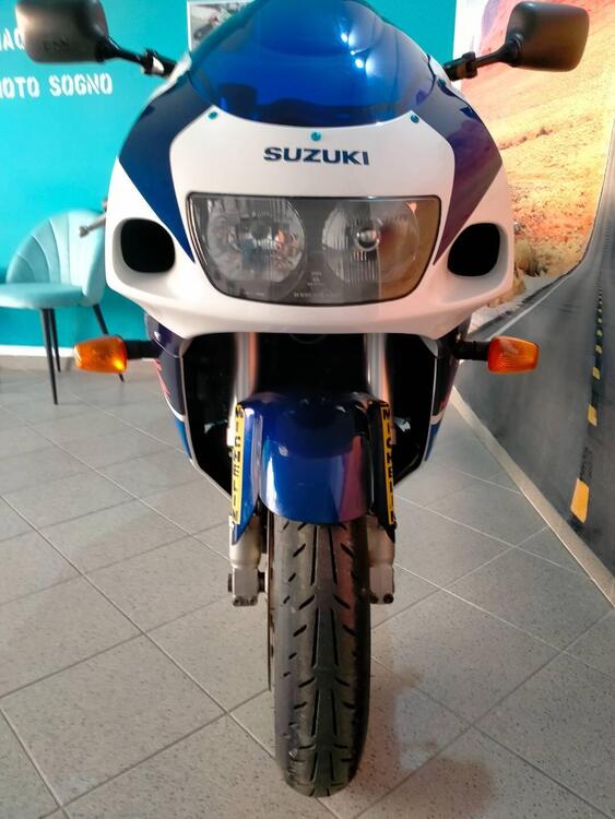 Suzuki GSX R 750 (1998) (3)
