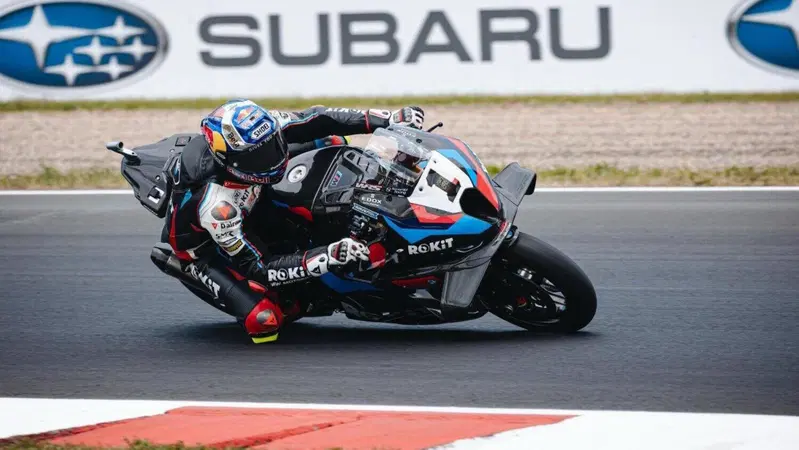 SBK 2025. GP della Repubblica Ceca. Toprak Razgatlioglu pi&ugrave; veloce anche nelle FP2 di Most. Iannone: GP finito