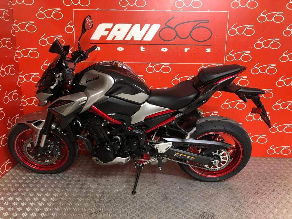 Kawasaki Z 900 (2021 - 24) (3)