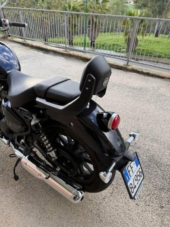 Royal Enfield Super Meteor 650 (2023 - 25)