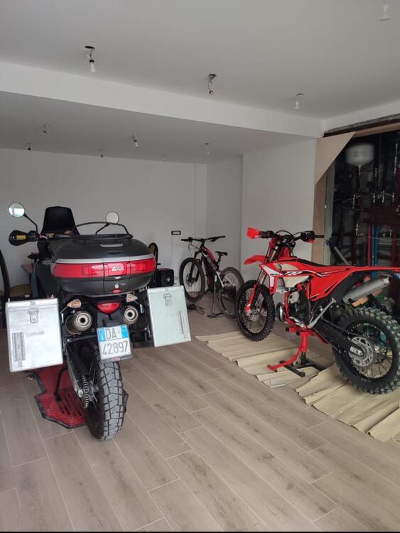 KTM 990 Adventure (2006 - 08) (4)