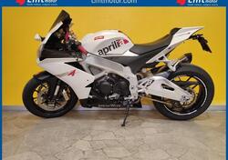 Aprilia RSV4 R (2009 - 12) usata
