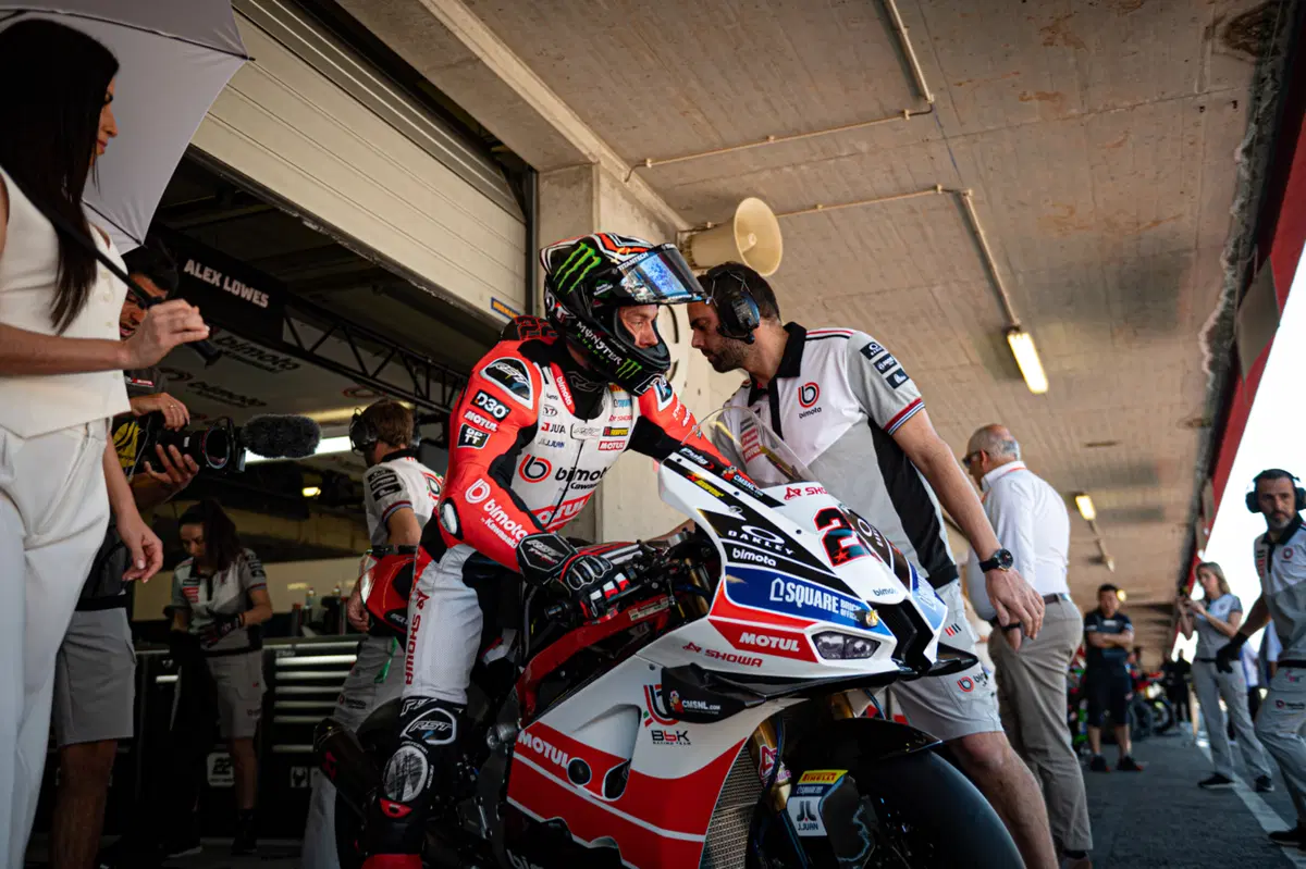 SBK 2025. Axel Bassani e Alex Lowes restano in Bimota nel 2026 (6)