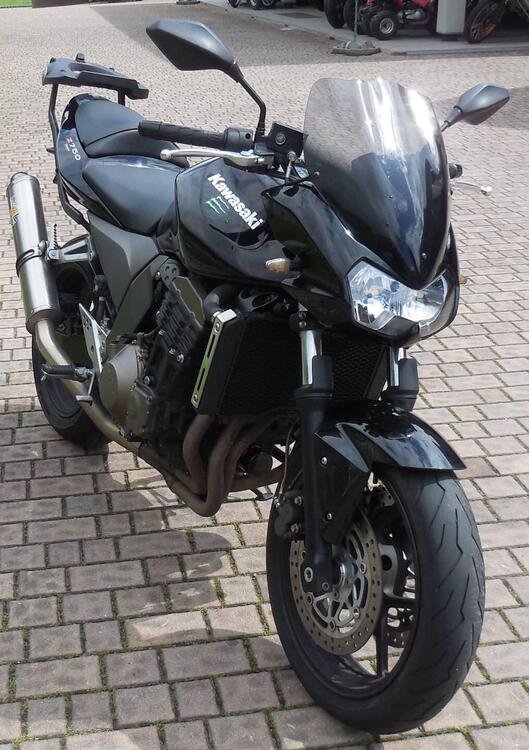 Kawasaki Z 750 (2003 - 06) (2)
