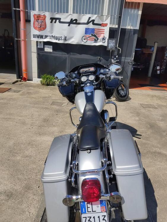 Harley-Davidson FLTR '03-Road Glide centenario  bicolore ASI (5)