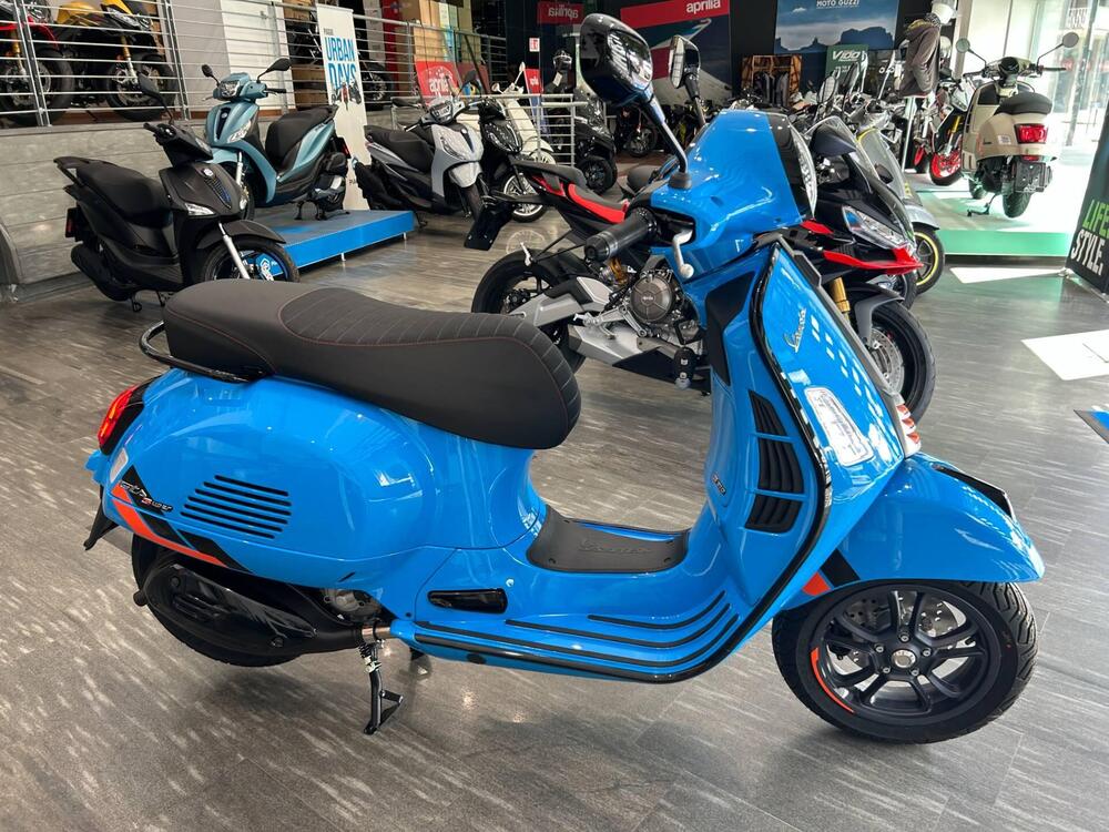 Vespa GTS 310 Supersport (2025) (4)