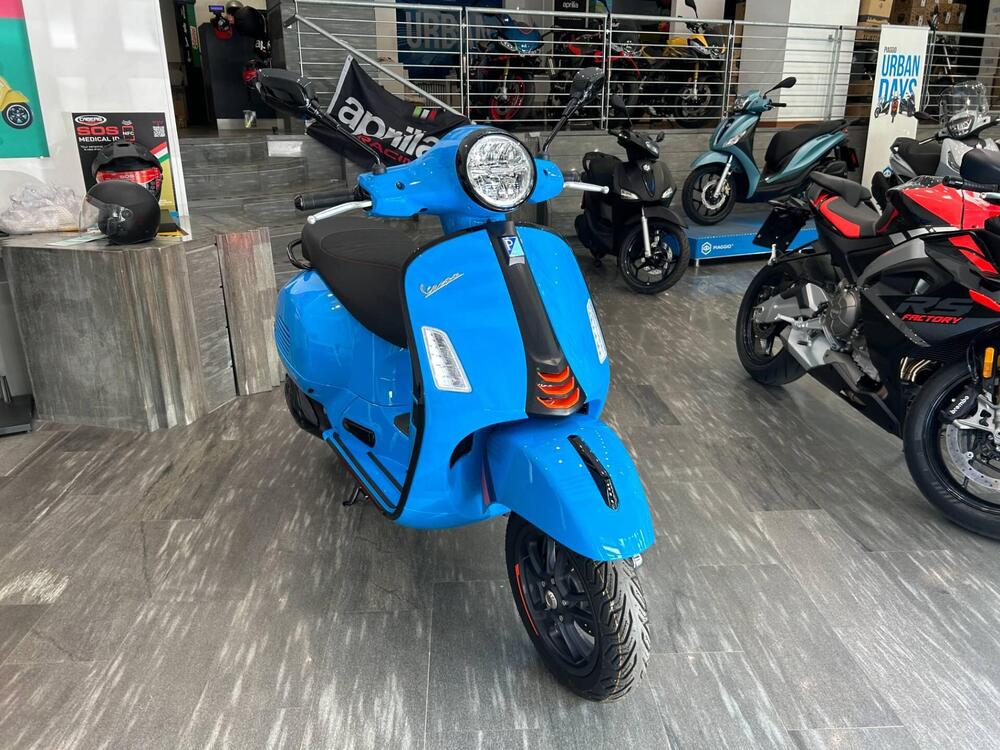Vespa GTS 310 Supersport (2025) (5)