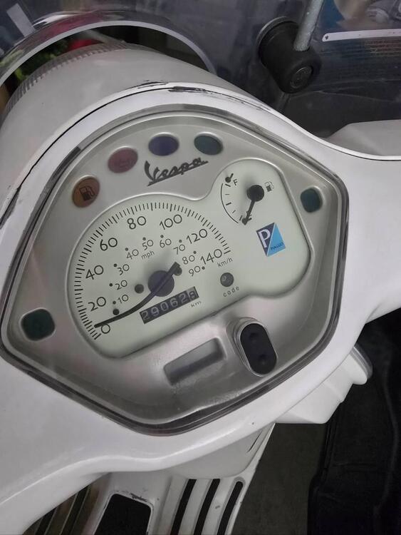Vespa LX 125 (2005 - 11) (3)