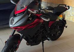 MV Agusta Turismo Veloce 800 Lusso (2021 - 23) usata