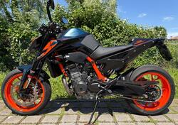 KTM 890 Duke R (2022 - 23) usata