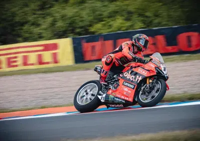 SBK 2025. GP della Repubblica Ceca. Bulega: “Fisicamente non sono ancora al 100%”