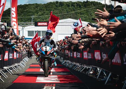 Razgatlioglu: “La Ducati riesce a gestire meglio le penalità del regolamento”