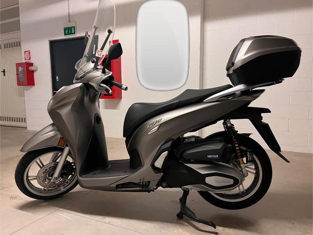 Honda SH 350 (2021 - 24) (2)