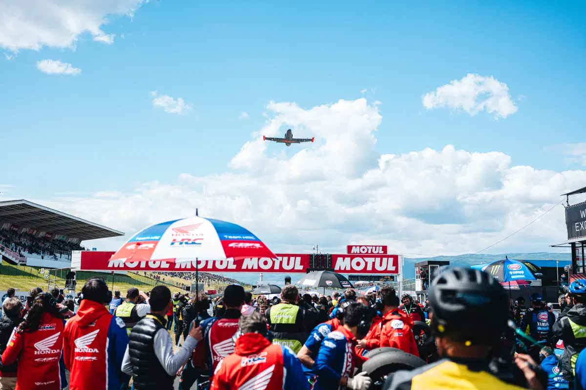 SBK 2025. GP della Repubblica Ceca. Bulega vince Gara2 in volata su Toprak!  (31)