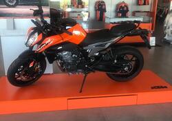 KTM 790 Duke L (2023 - 24) usata