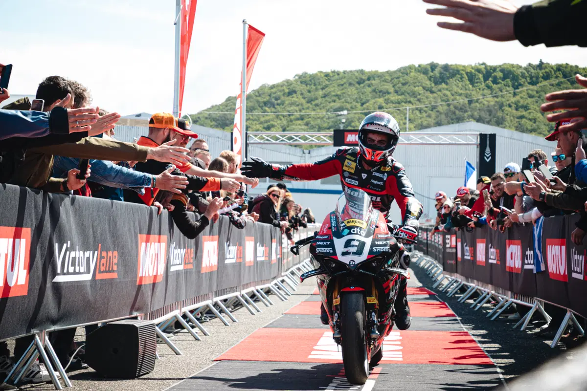 SBK 2025. Le pagelle del GP della Repubblica Ceca a Most. A Toprak e a Bulega il massimo dei voti (11)