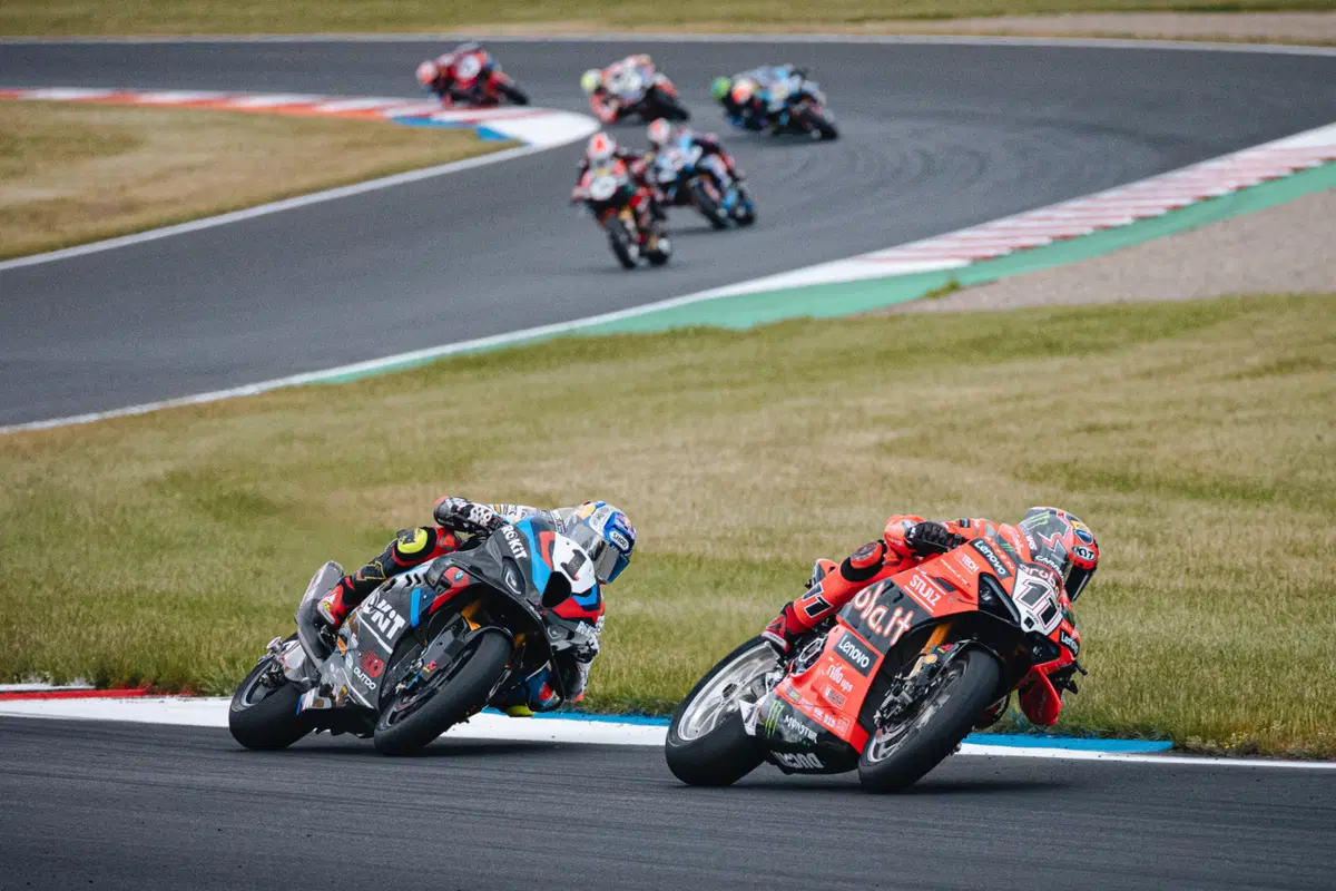 SBK 2025. GP della Repubblica Ceca. Petrucci: “Volevo tanto questo podio dopo le difficoltà di Cremona” (40)