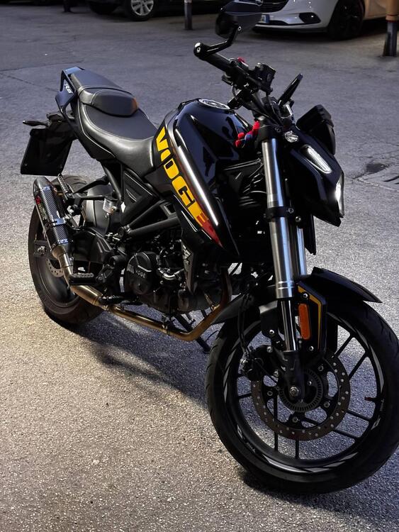 Voge Brivido 125R (2023 - 25) (2)