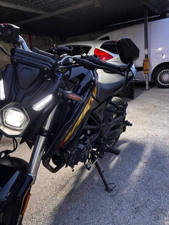 Voge Brivido 125R (2023 - 25) (4)