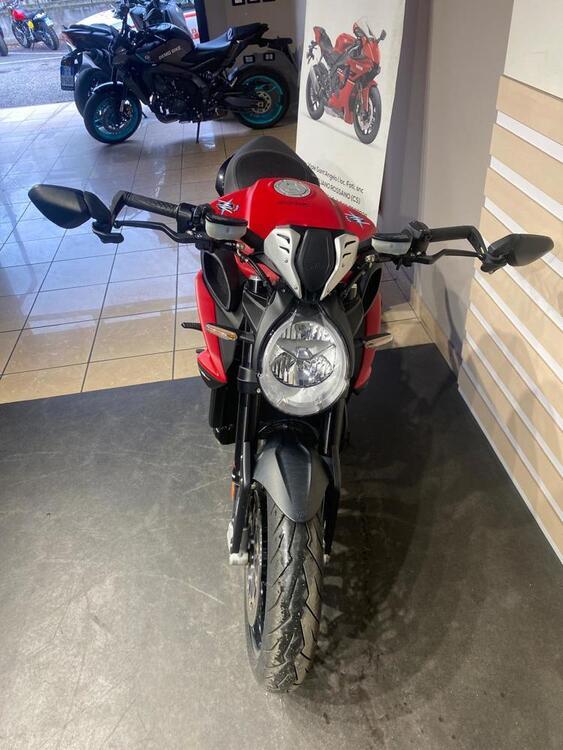 MV Agusta Dragster 800 R (2023 - 25) (5)