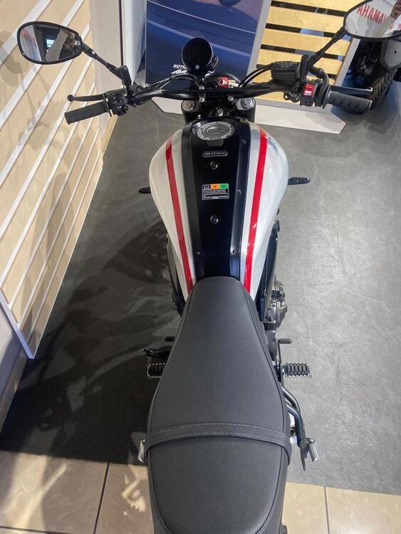 Yamaha XSR 700 (2022 - 25) (4)