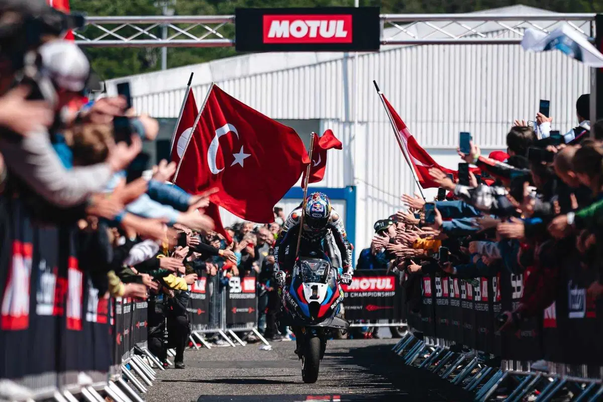 SBK 2025. Le pagelle del GP della Repubblica Ceca a Most. A Toprak e a Bulega il massimo dei voti (3)