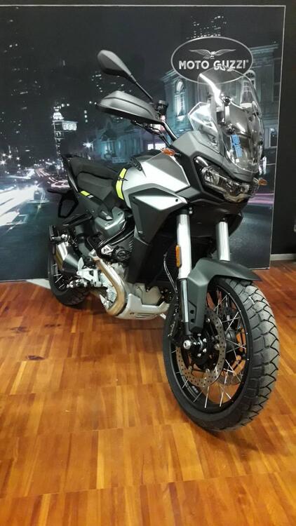 Moto Guzzi Stelvio PFF (2024 - 25) (2)