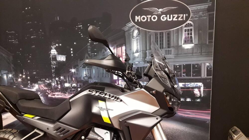 Moto Guzzi Stelvio PFF (2024 - 25) (4)