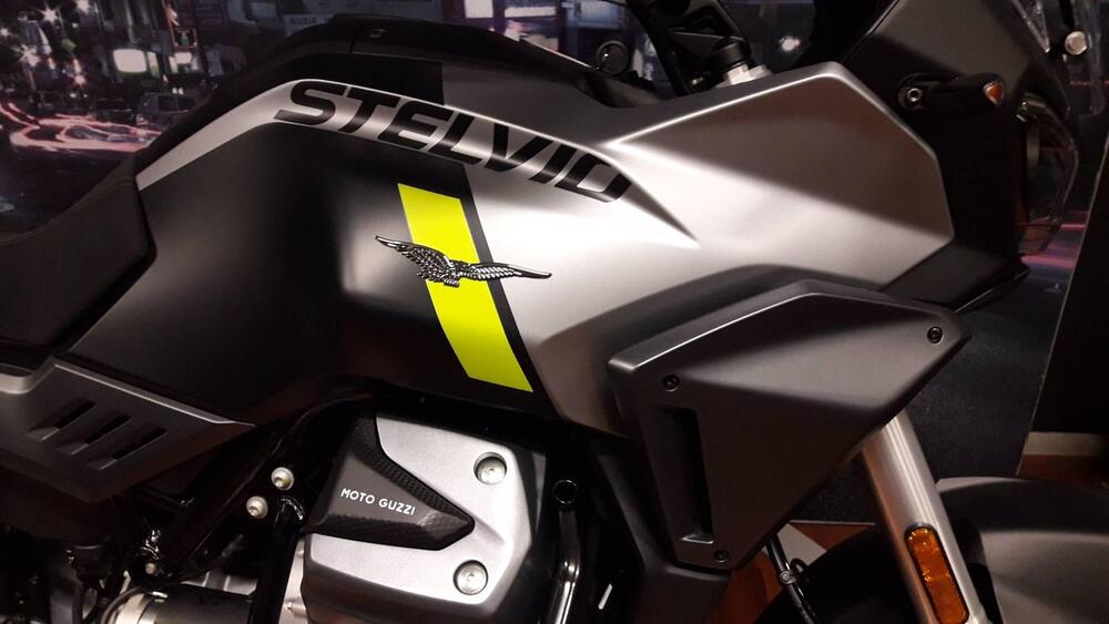 Moto Guzzi Stelvio PFF (2024 - 25) (5)