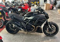 Ducati Diavel 1200 Dark (2012 - 13) usata