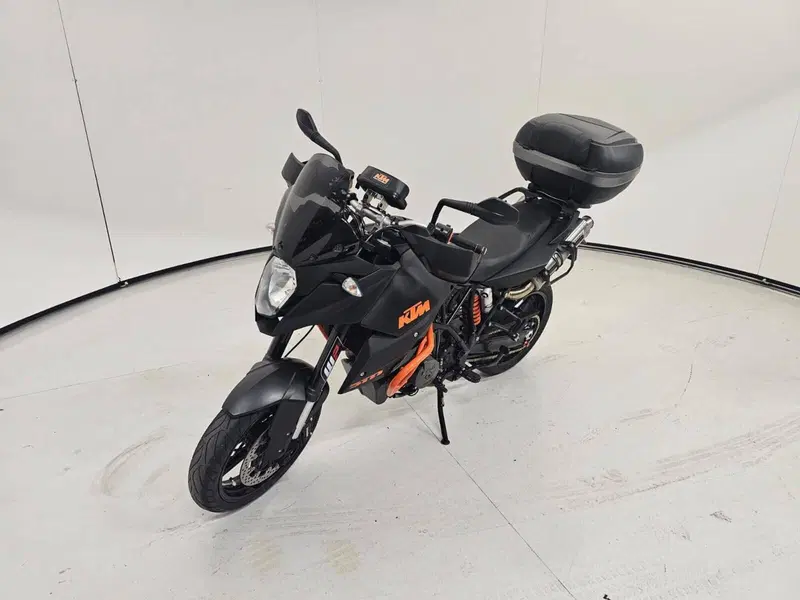 KTM 990 Supermoto T (2009 - 11) (2)