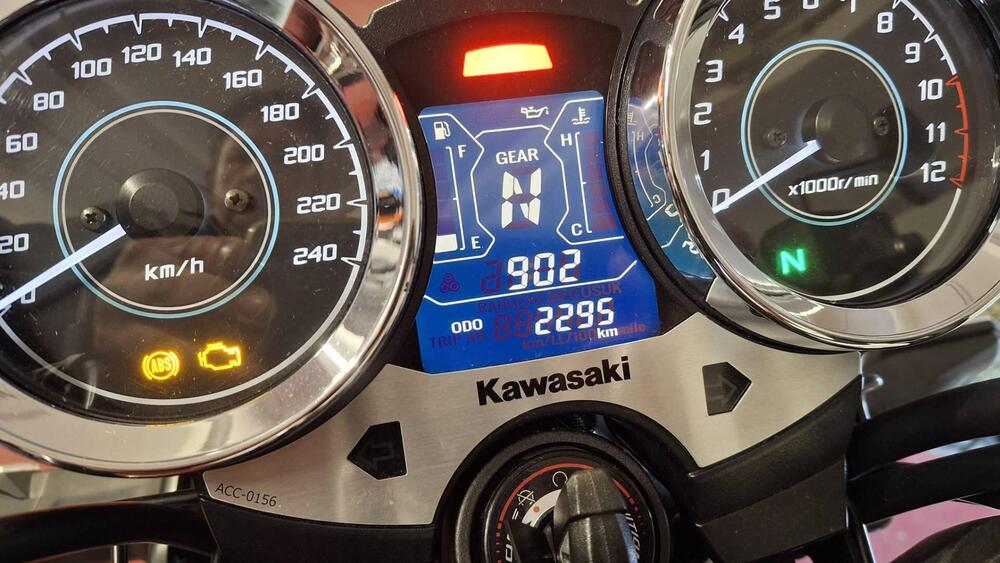 Kawasaki Z 650 RS 50th Anniversary (2022) (3)