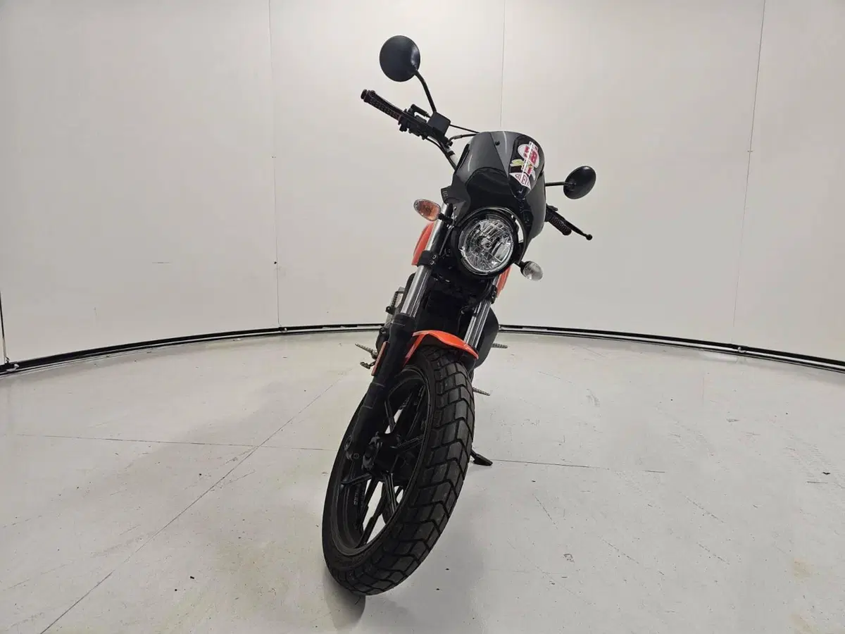 Ducati Scrambler 400 Sixty 2 (2016 - 21) (7)