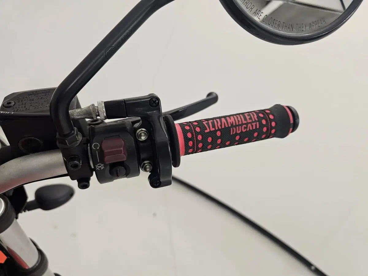 Ducati Scrambler 400 Sixty 2 (2016 - 21) (15)