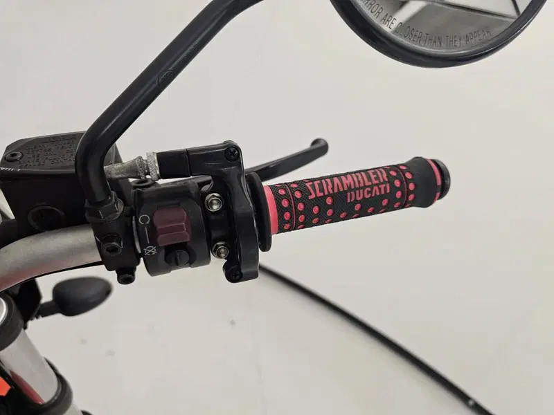 Ducati Scrambler 400 Sixty 2 (2016 - 21) (15)